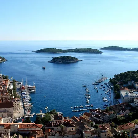 Serena Ποντστράνα