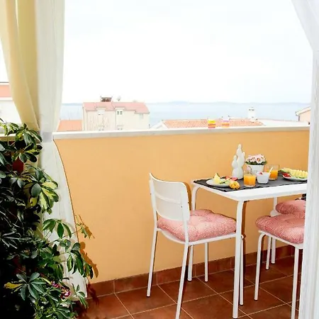 Serena Apartment Podstrana